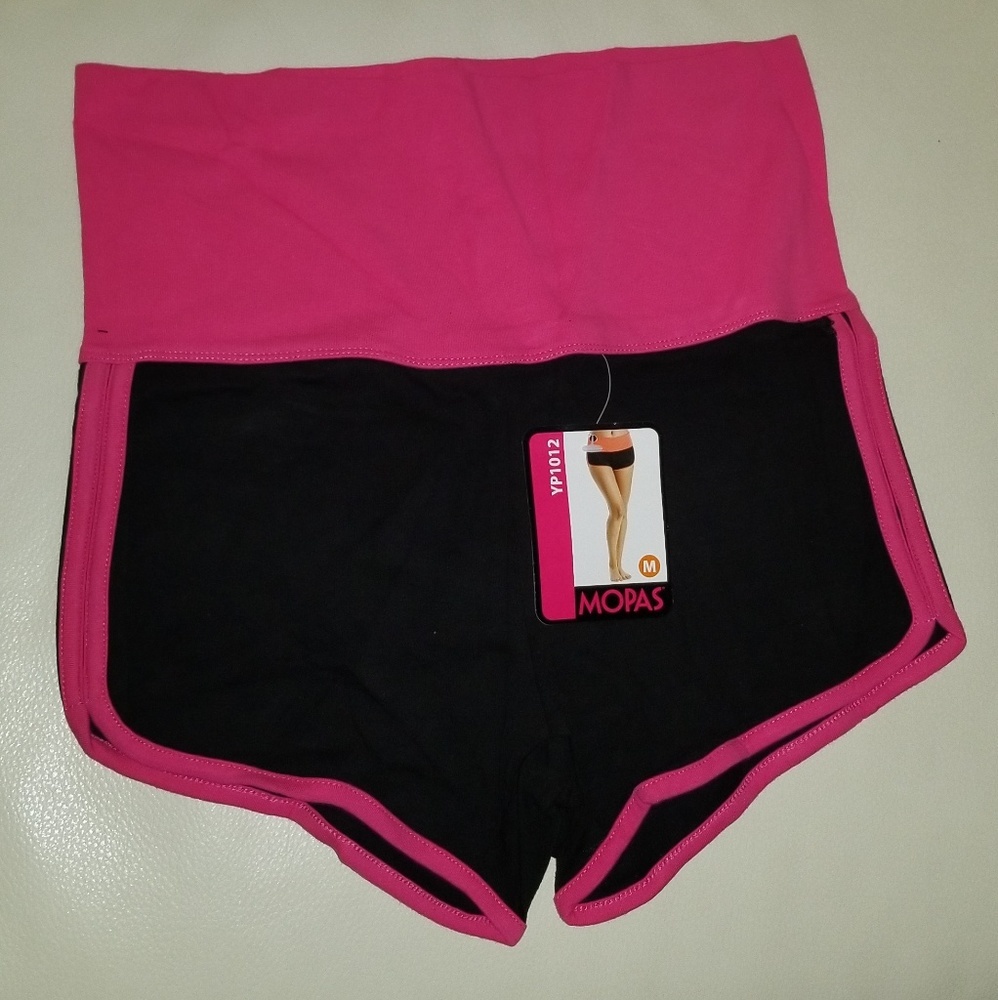 Shorts with flip-able wide waistband